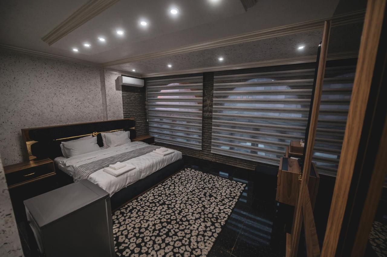 Hotel Premium 普里什蒂纳 外观 照片
