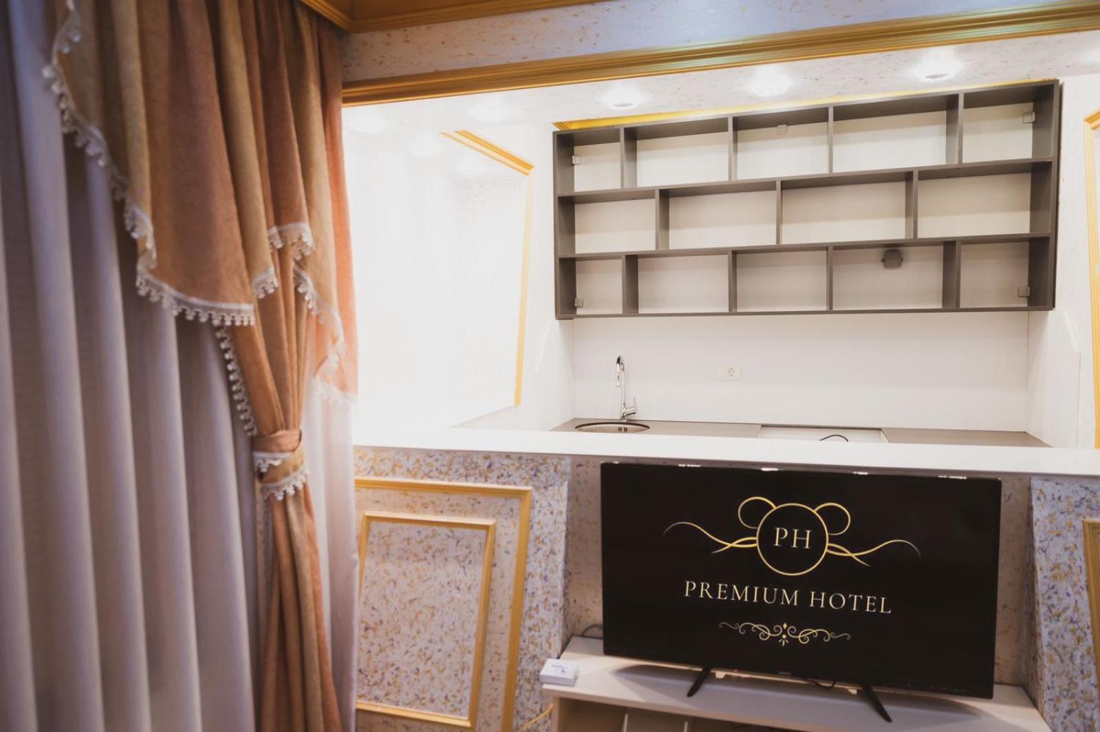 Hotel Premium 普里什蒂纳 外观 照片