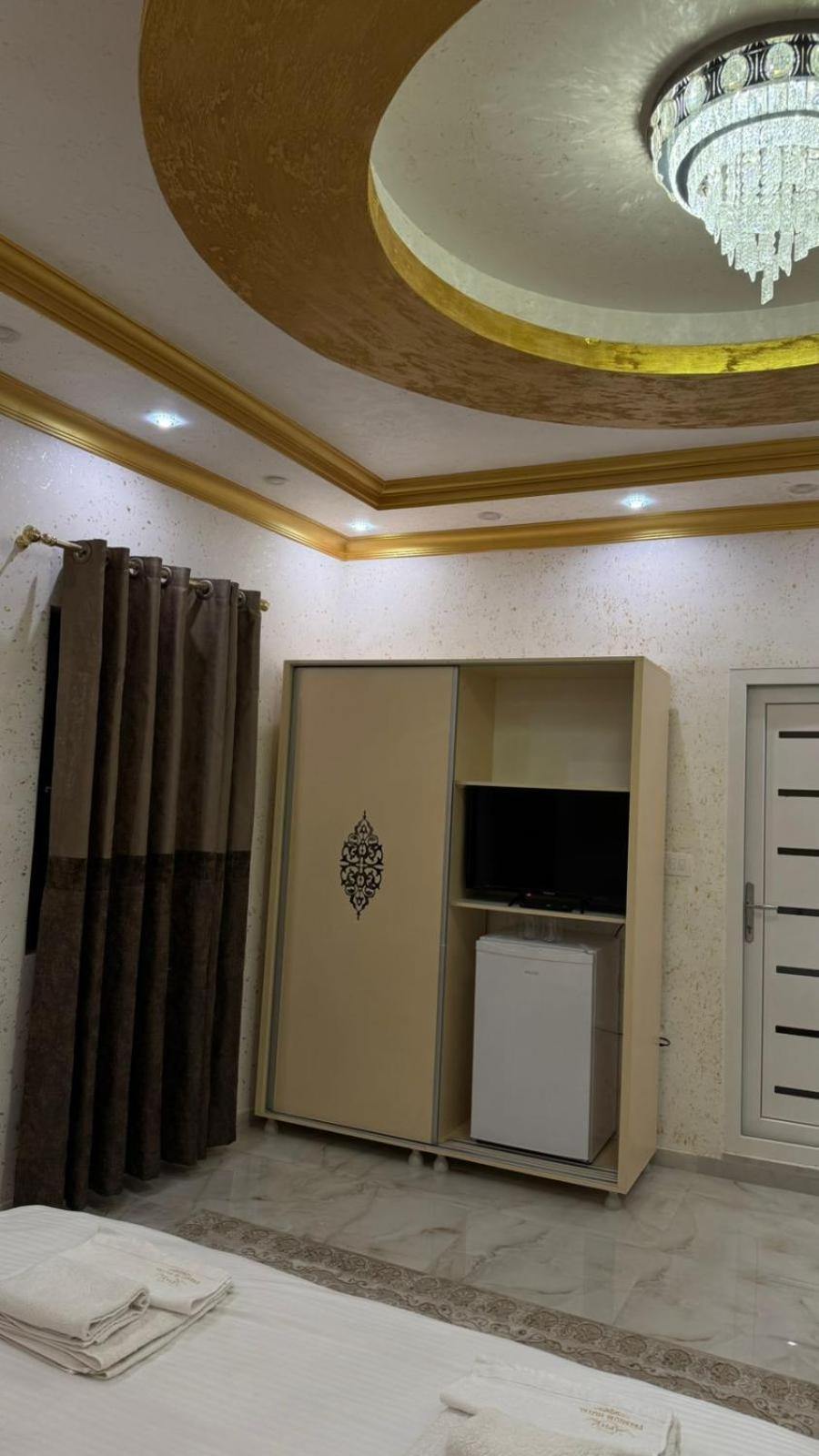 Hotel Premium 普里什蒂纳 外观 照片